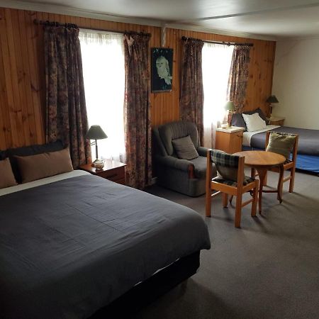 Clunes Motel 외부 사진