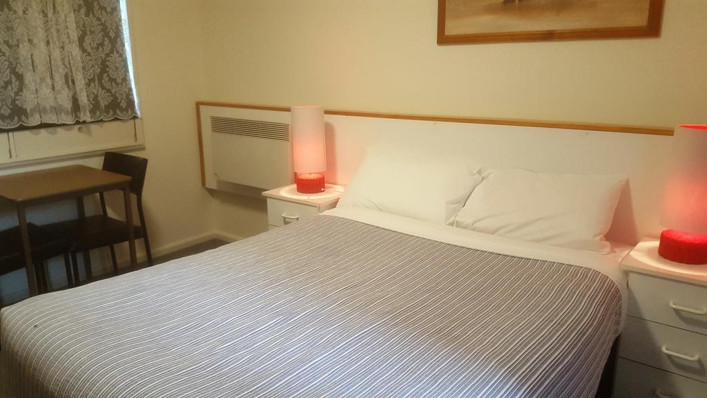 Clunes Motel 외부 사진