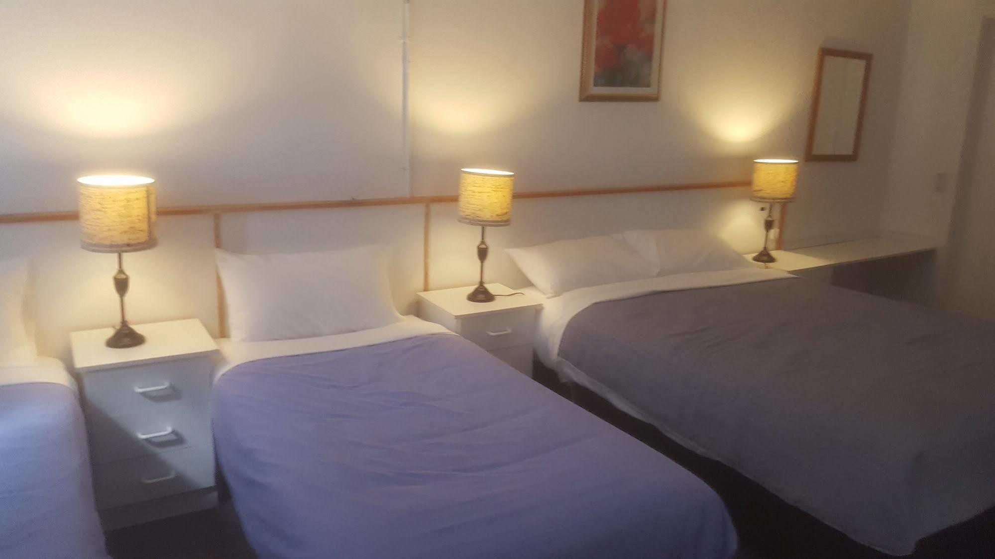 Clunes Motel 외부 사진